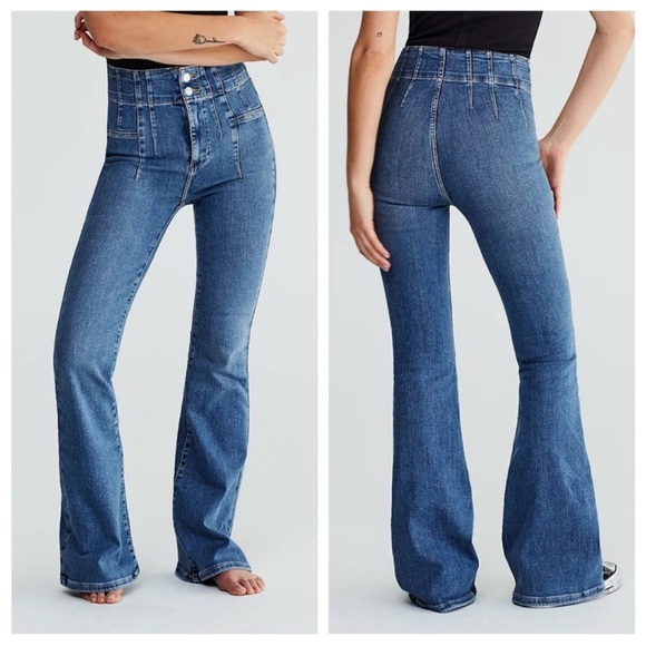 We The Free Jayde Hi Rise Pintuck Flare Light Wash Jeans Sz 29 - Picture 1 of 12
